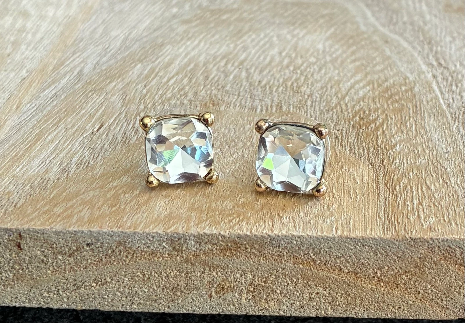 Boucles d’oreilles zircon carré